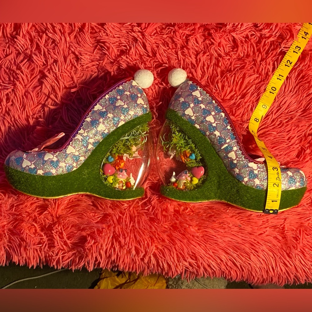 RARE Irregular Choice “Hop 2 It!” Bunny wedges,clear globe heel w/spring scene,9 - Picture 13 of 16